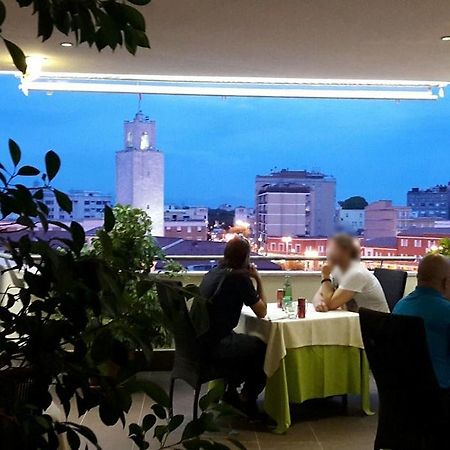 Hotel Europa Latina Ngoại thất bức ảnh