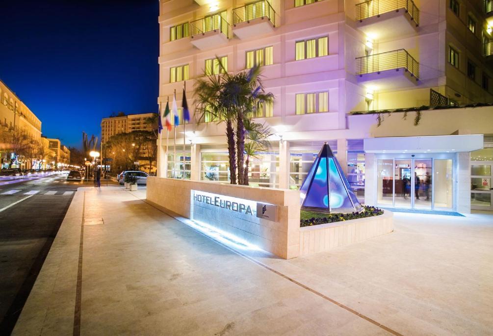 Hotel Europa Latina Ngoại thất bức ảnh